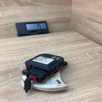 8D1820511E 0132801115 With Plug Air flap motor/actuator Volkswagen PASSAT B5