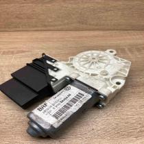 1K0959704E  BRF Rear door window regulator motor Skoda Octavia Mk2 (1Z)