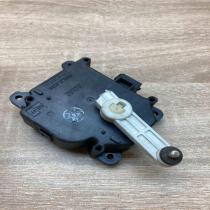 063800 0240 12V10K  Air flap motor/actuator Toyota Prius (XW20)