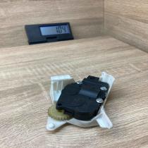 K9749005 19112009  Air flap motor/actuator Mercedes-Benz E W212