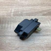 6G9N 19E616 AA 071113C  Air flap motor/actuator Volvo S80