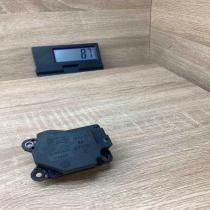6G9N 19E616 AA 071113C  Air flap motor/actuator Volvo S80