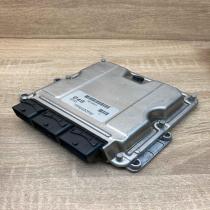 30630048 8200065996  Engine control unit/module ECU Volvo S40, V40
