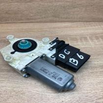 3C9959704   Rear door window regulator motor Volkswagen PASSAT B6