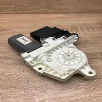 3C9959704   Rear door window regulator motor Volkswagen PASSAT B6