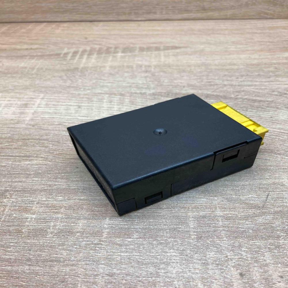 8360007 55892110  Light module LCM BMW 7 E38