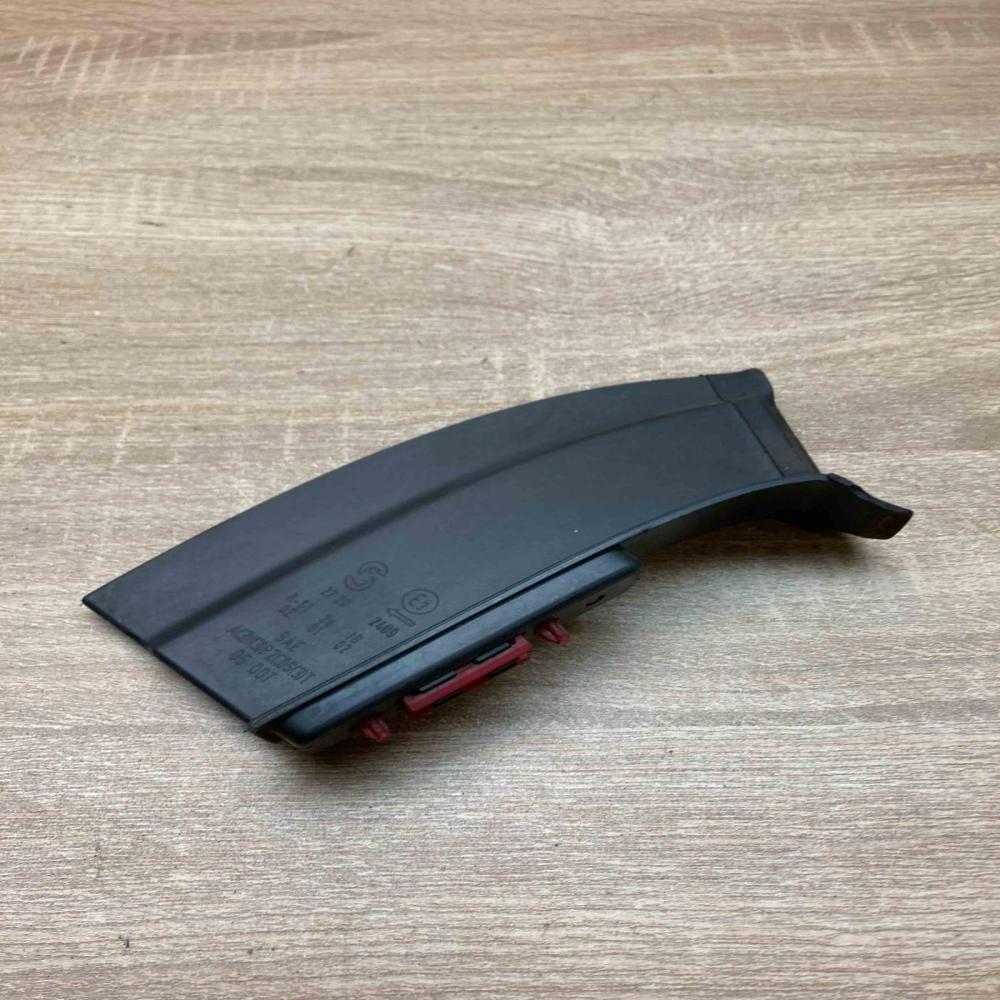 3C9945311A 3C9945099 LH Rear tail light reflector Volkswagen PASSAT B6
