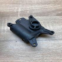 0132801320 7L0907511C  Air flap motor/actuator Volkswagen Touareg I