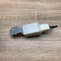 3213 653 020  With Plug Other relay Mazda 6