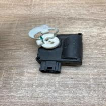 4E0820511A 0132801359  Air flap motor/actuator Audi A6 S6 C6 4F