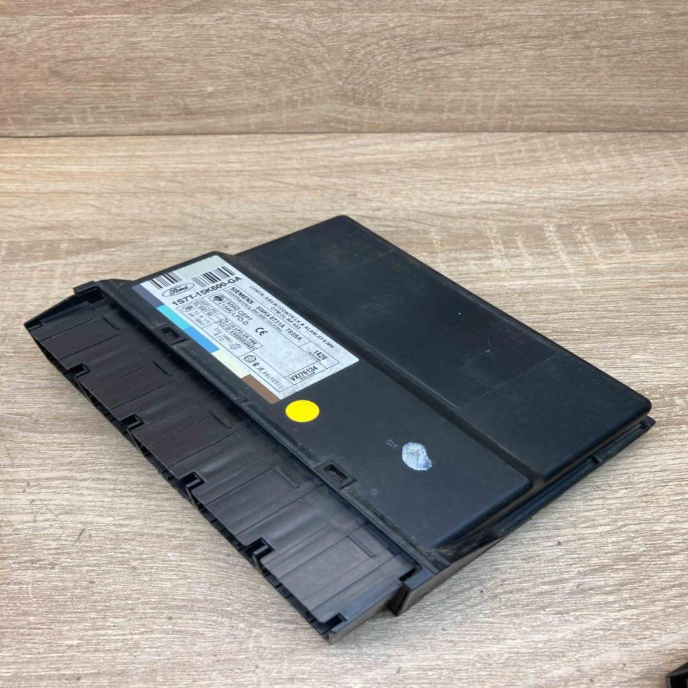 1S7T 15K600 GA 5WK4 8731A  Comfort/convenience module Ford Mondeo Mk III