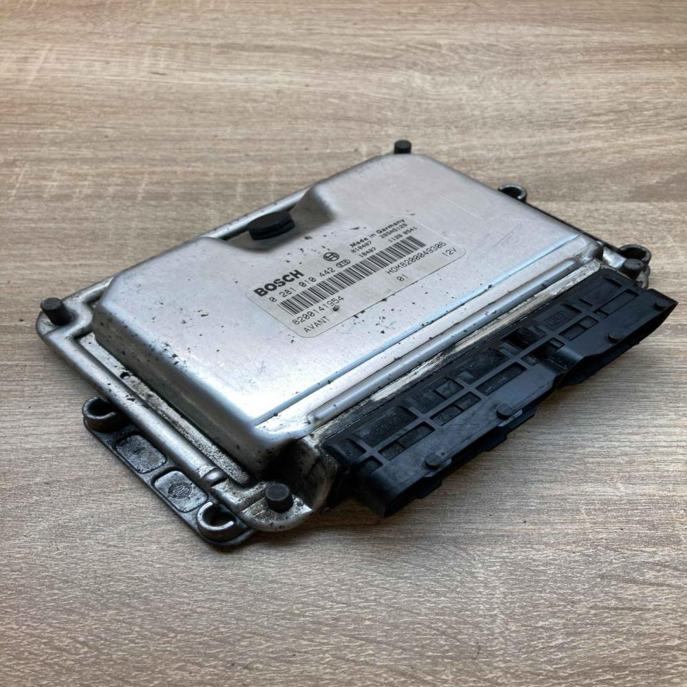 8200049306 0281010442  Engine control unit/module ECU Renault Megane II