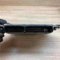 8200049306 0281010442  Engine control unit/module ECU Renault Megane II