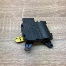 1K2907511C 0132801342  Air flap motor/actuator Audi A3 S3 8P