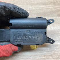 1K2907511C 0132801342  Air flap motor/actuator Audi A3 S3 8P