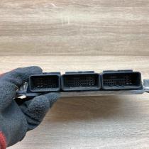 30630049 8200065994  Engine control unit/module ECU Volvo S40, V40