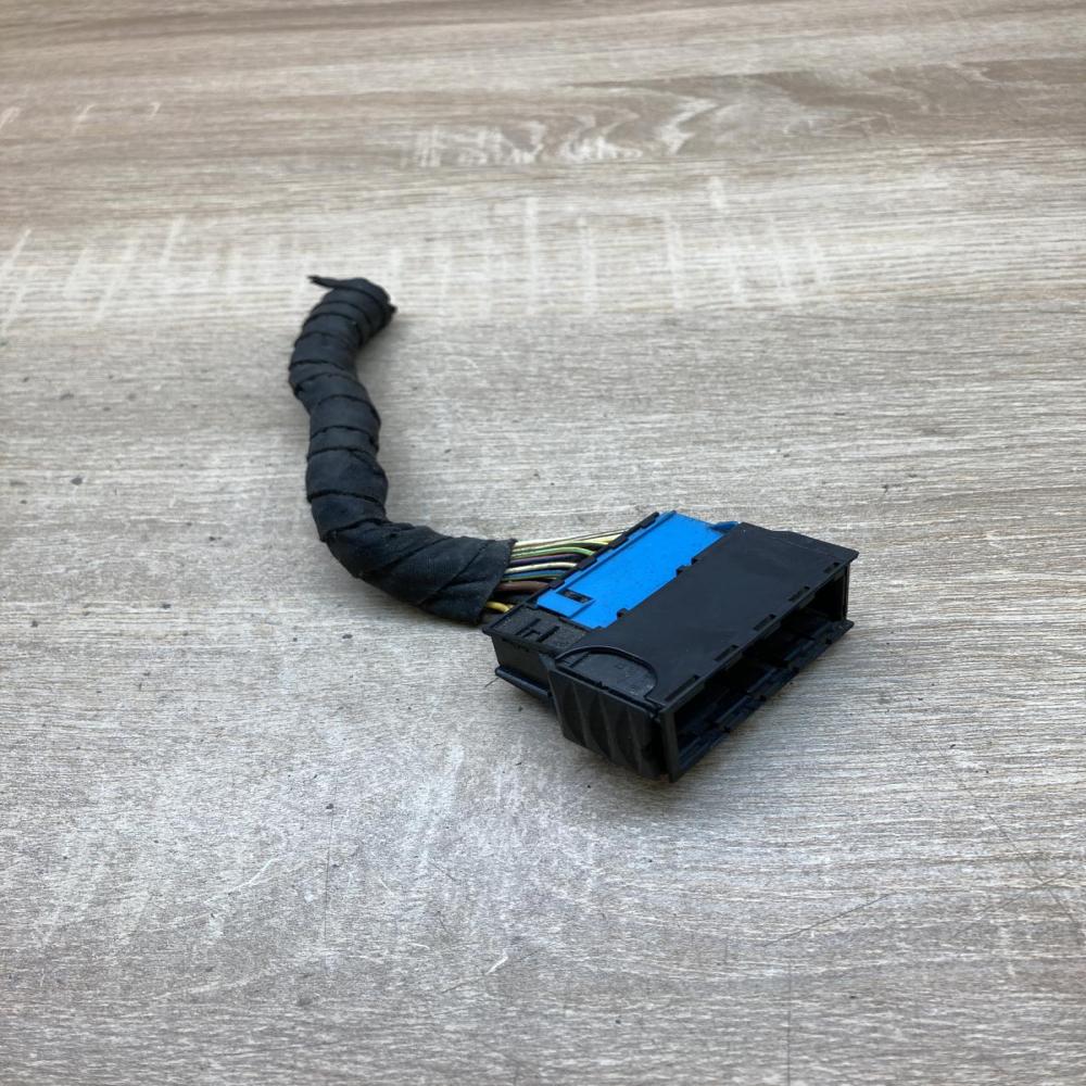 6906049   Plug wire BMW X3 E83