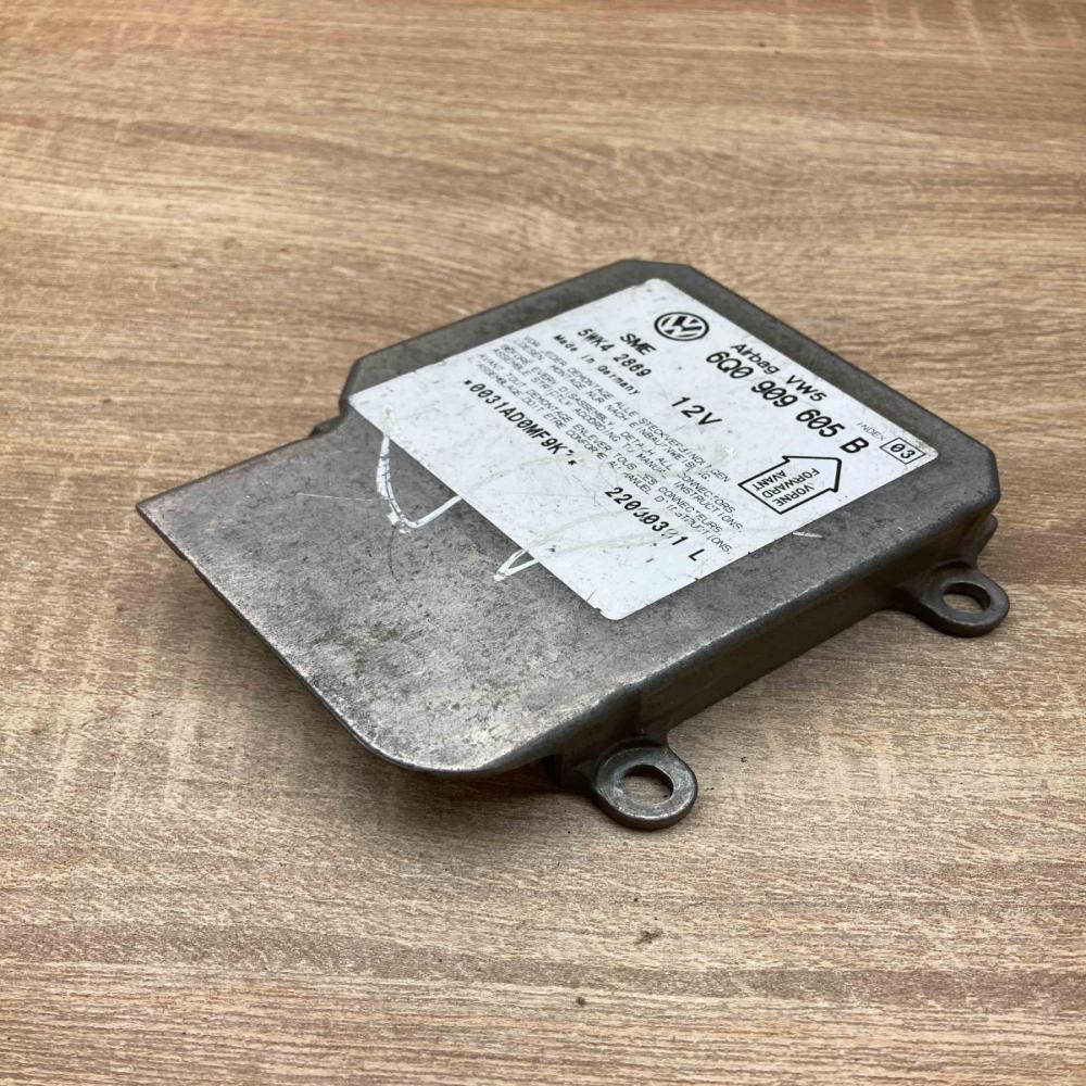 6Q0909605B   Airbag control unit/module Volkswagen PASSAT B5.5