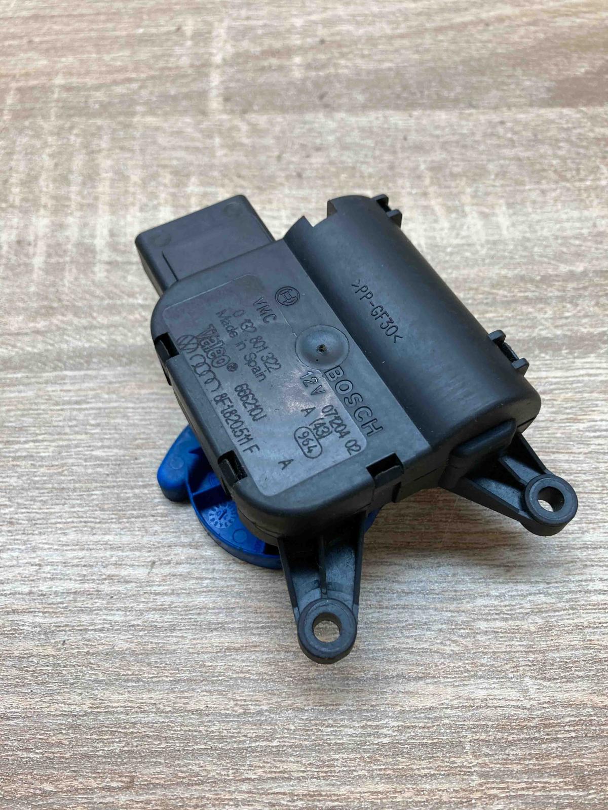 8E1820511F 0132801322  Air flap motor/actuator Audi A4 S4 B7 8E 8H