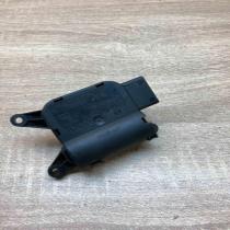 8E1820511D 0132801306  Air flap motor/actuator Audi A4 S4 B6 8E 8H