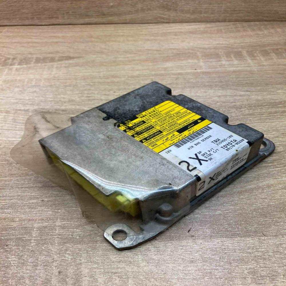 89170 05220 215955 102 Used Airbag control unit/module Toyota Avensis T250
