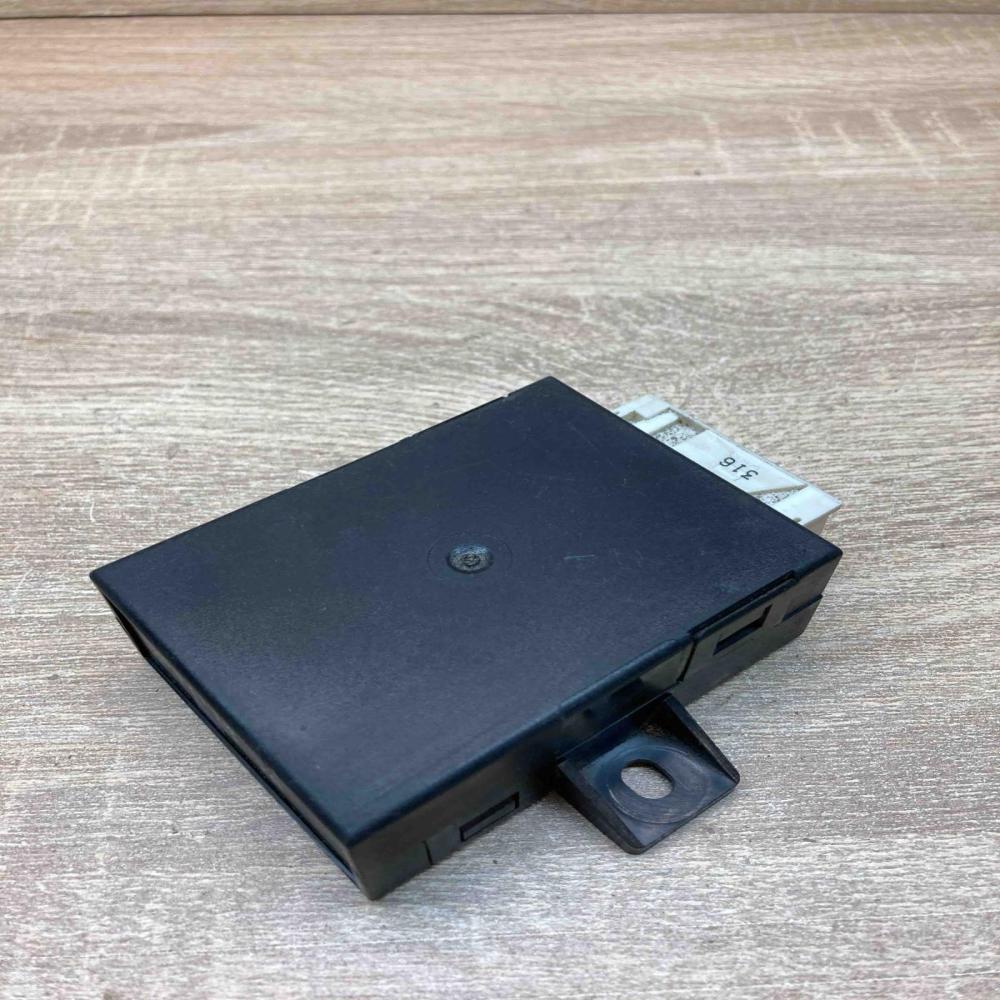 8352494 55892110  Steering rack control module BMW 5 E39