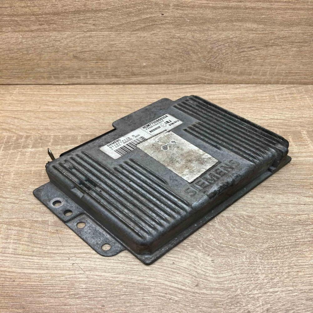 7700868304 S113717113D Used Engine control unit/module ECU Renault Scenic I
