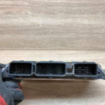 8200305678 0281011646  Engine control unit/module ECU Renault Laguna II