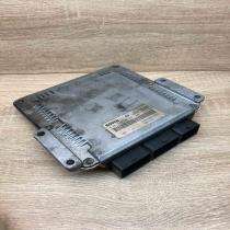 8200039569 0281010819  Engine control unit/module ECU Renault Scenic I