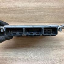 8200039569 0281010819  Engine control unit/module ECU Renault Scenic I