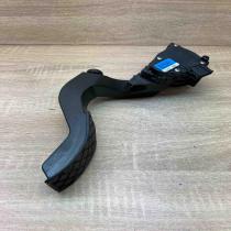 8D1723523F 6PV008376  Accelerator throttle pedal Audi A6 S6 C5 4B