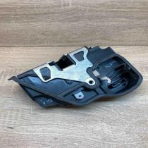 7167074   Front door lock BMW 1 E81 E87