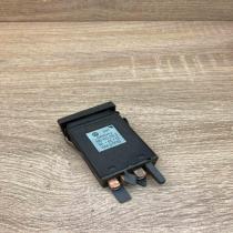 3B0953235B   Hazard light switch Volkswagen PASSAT B5