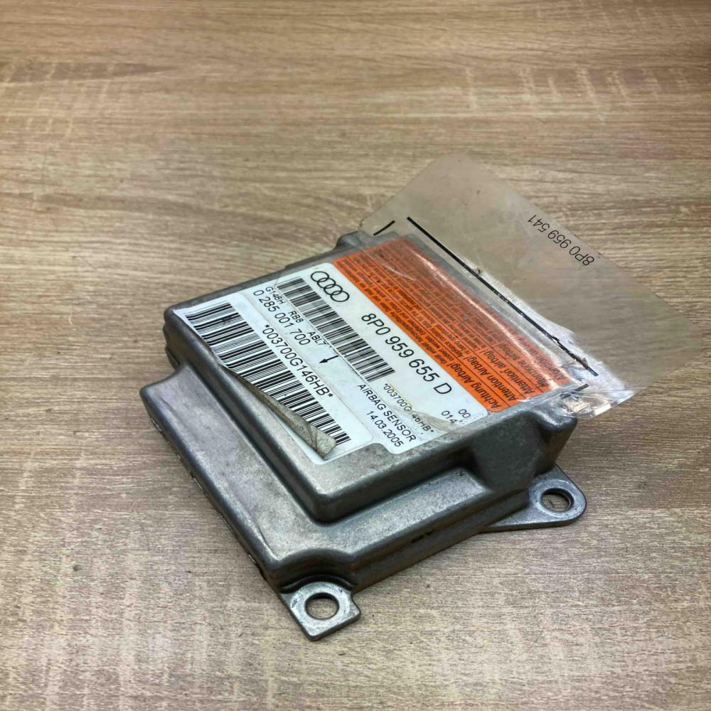 8P0959655D 0285001700  Airbag control unit/module Audi A3 S3 8P