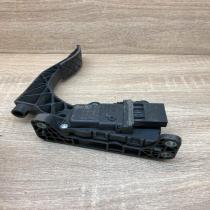 4F1721523B   Accelerator throttle pedal Audi A6 S6 C6 4F