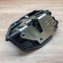 7167075   Rear door lock BMW 1 E81 E87