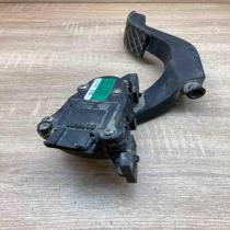 8E2 721523A   Accelerator throttle pedal Audi A4 S4 B7 8E 8H