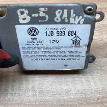 1J0909604 5WK4200  Airbag control unit/module Volkswagen PASSAT B5