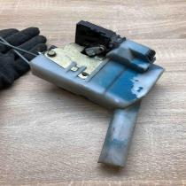 7700831967 92101102  Front door lock Renault Scenic I
