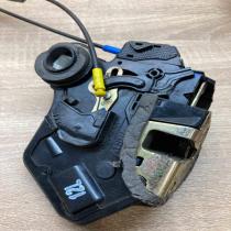 Verso Door Lock 69206 0F010  Front door interior handle Toyota Corolla Verso AR1