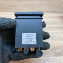 3B0959621D   Windscreen/window heater switch Volkswagen PASSAT B5.5