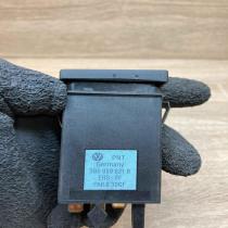 3B0959621B   Windscreen/window heater switch Volkswagen PASSAT B5