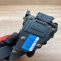 8D1723523G 6PV007770  Accelerator throttle pedal Audi A6 S6 C5 4B