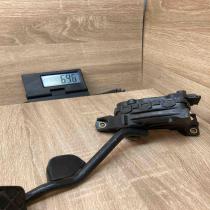 8D2721523E 6PV007770  Accelerator throttle pedal Audi A4 S4 B5 8D