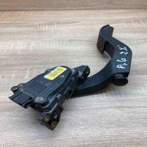 8D1723523H 6PV008026  Accelerator throttle pedal Audi A6 S6 C5 4B