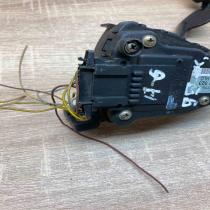 8D2721523 6PV007770 With Plug Accelerator throttle pedal Volkswagen PASSAT B5