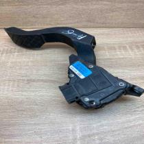 8D1723523F 6PV008376  Accelerator throttle pedal Audi A6 S6 C5 4B