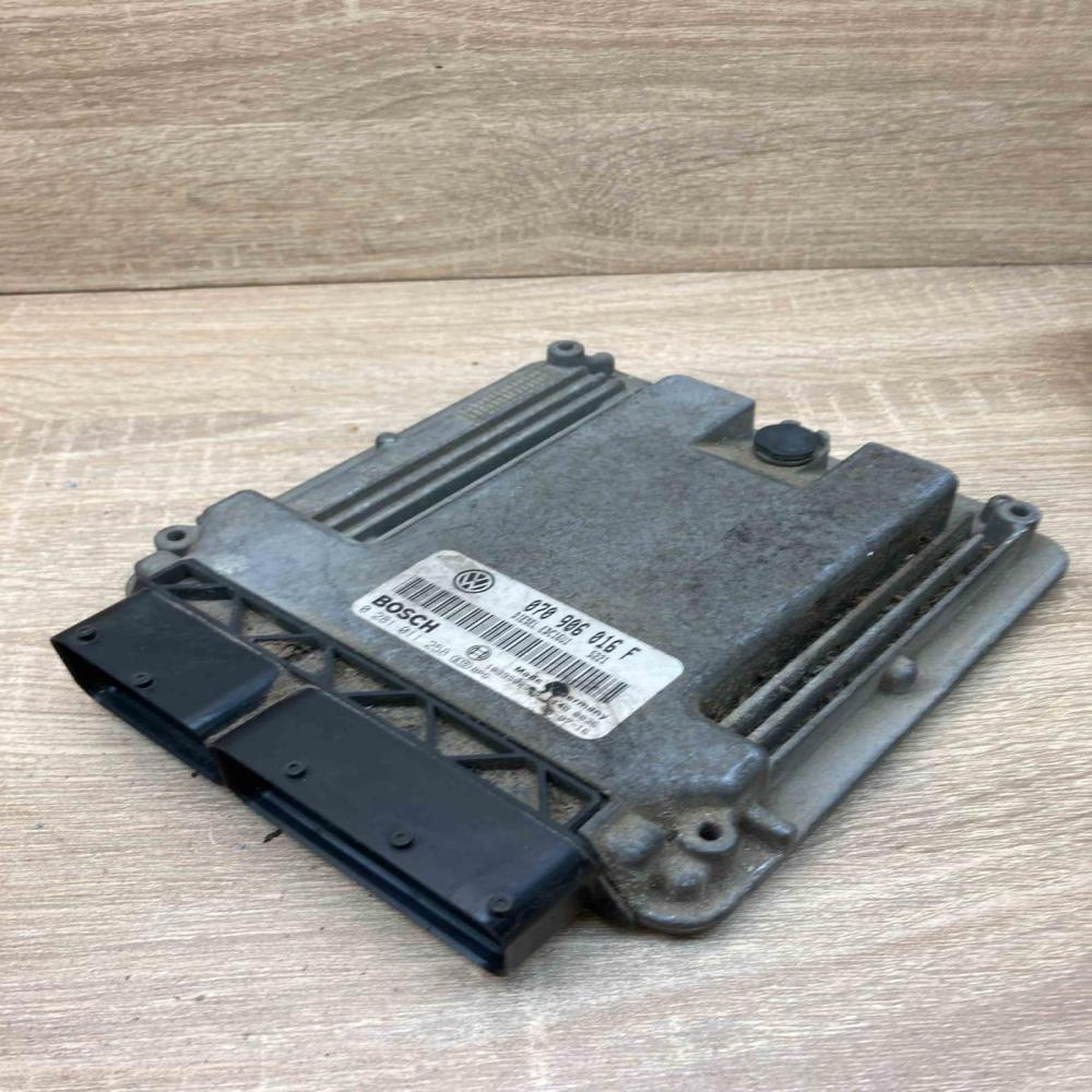 070906016F 0281011258  Engine control unit/module ECU Volkswagen Touareg I