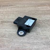 GJ6E 43 7Y1 3922001  Airbag deployment crash/impact sensor Mazda 6
