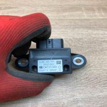 GJ6E 43 7Y1 3922001  Airbag deployment crash/impact sensor Mazda 6